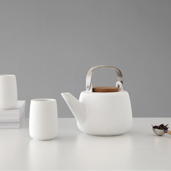 Other - Nicola Porcelain Teapot